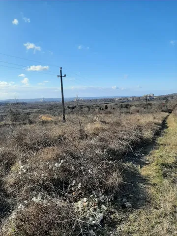 Eladó telek Pécs 4000 nm