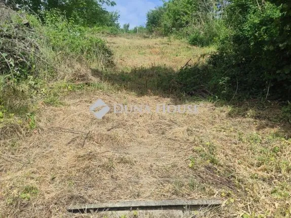 Eladó telek Pécs, Nagydeindol-hegyhát dűlő 1179 nm