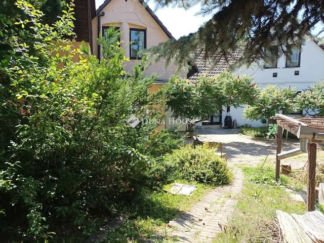 Eladó ház Orfű 450 nm