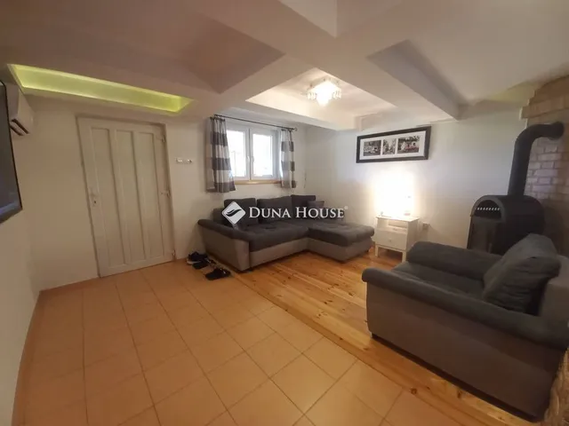 Eladó ház Mohács 72 nm
