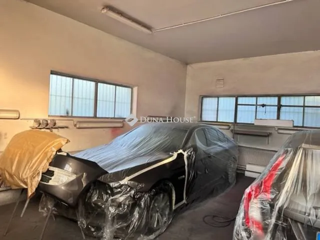 Eladó kereskedelmi és ipari ingatlan Pécs 145 nm