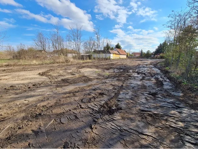 Eladó telek Tápiószele, Erika köz 1089 nm