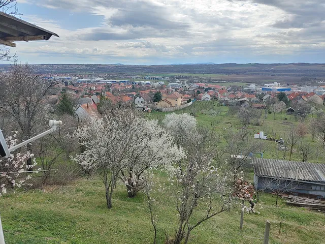 Eladó telek Pécs 1009 nm