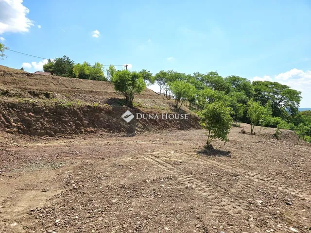 Eladó telek Pécs 1038 nm
