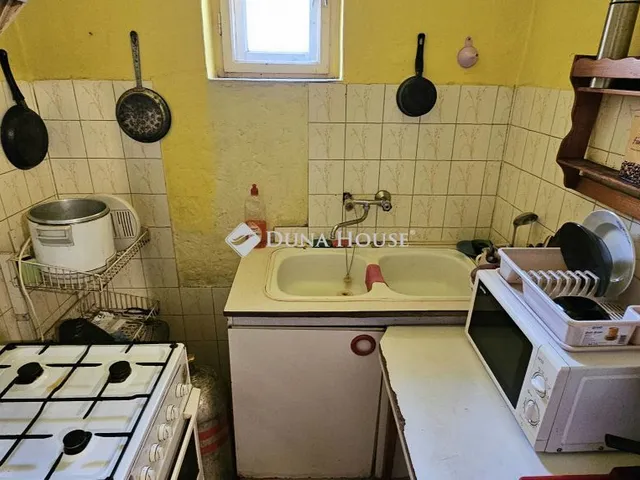 Eladó ház Szűr 60 nm