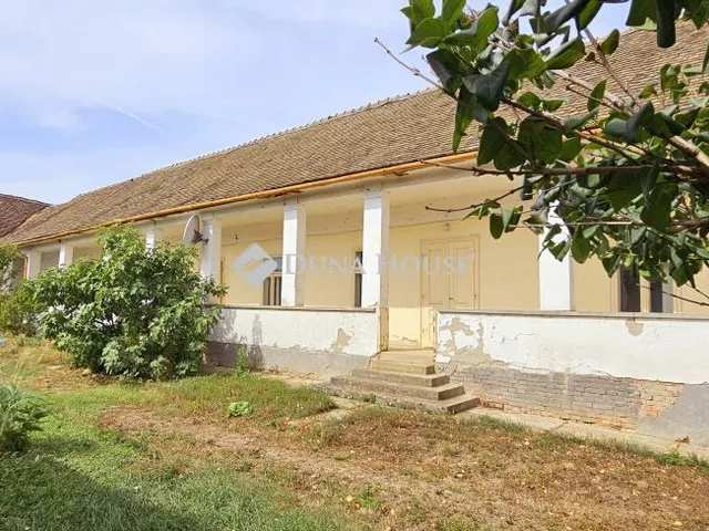 Eladó ház Márok 120 nm