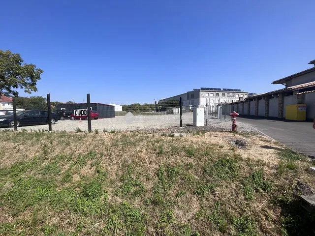 Kiadó telek Pécs, Basamalom út 500 nm