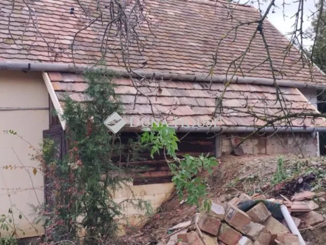 Eladó mezőgazdasági ingatlan Pellérd 30 nm