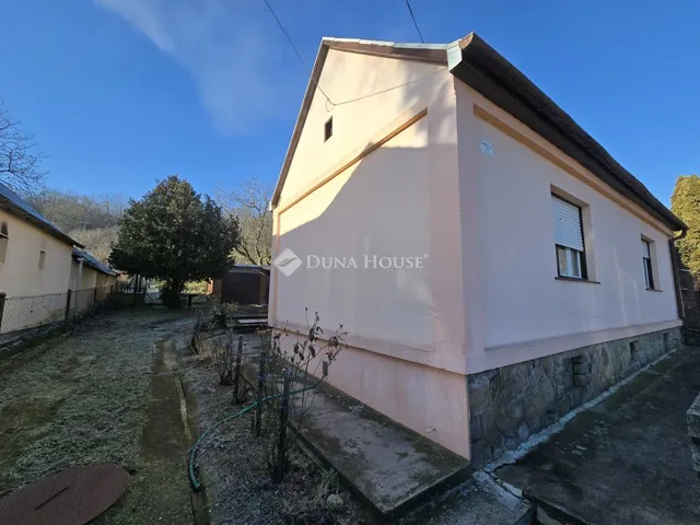 Eladó ház Pécs, Széna utca 82 nm