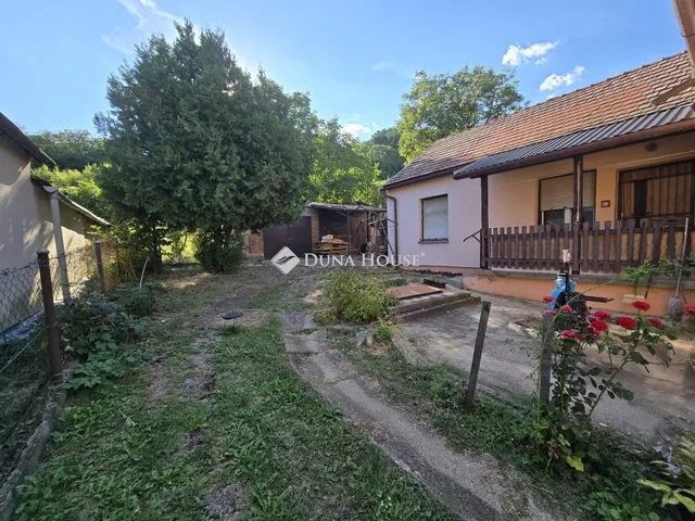 Eladó ház Pécs 82 nm