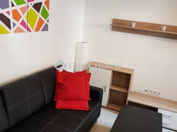 Eladó lakás Pécs, Ferencesek utcája 50 nm