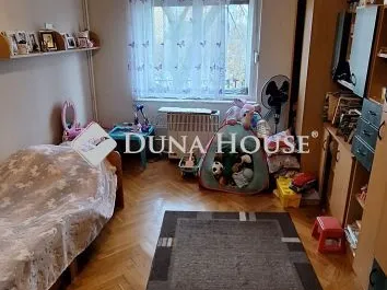 Eladó lakás Pécs, Hajnóczy út 53 nm