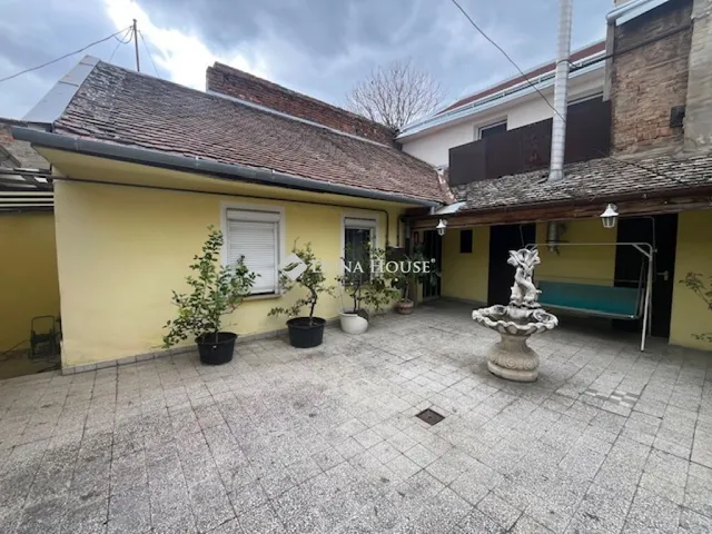Eladó ház Pécs 132 nm