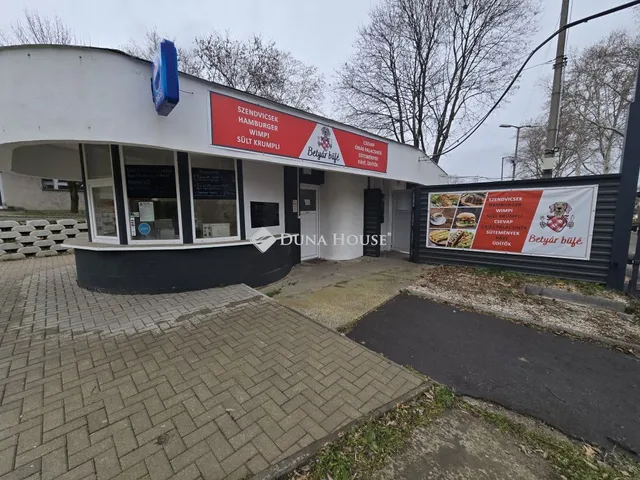 Kiadó kereskedelmi és ipari ingatlan Pécs 30 nm