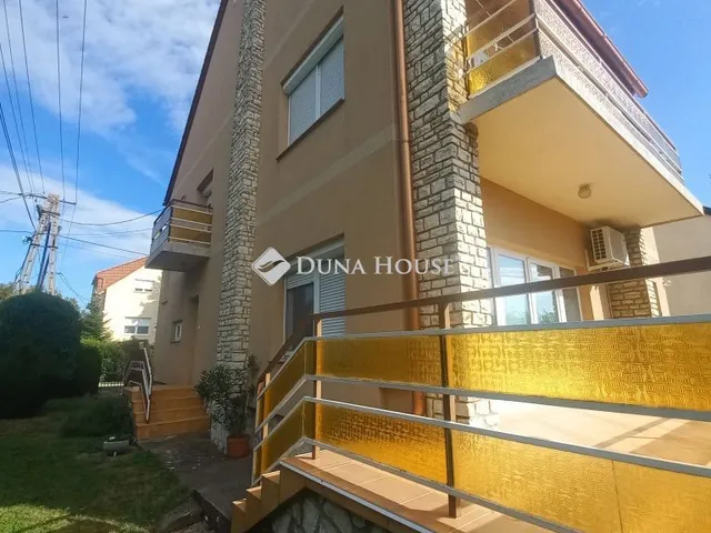 Kiadó ház Hosszúhetény 140 nm