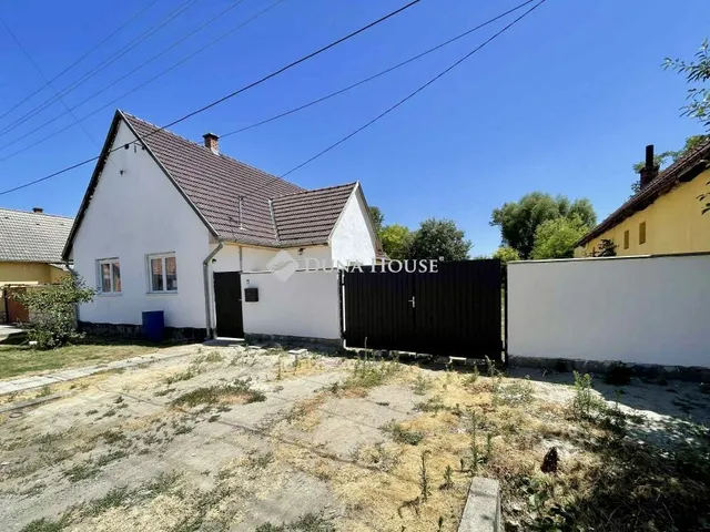 Eladó ház Mohács 87 nm