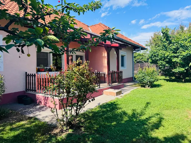 Eladó ház Nagykozár 134 nm