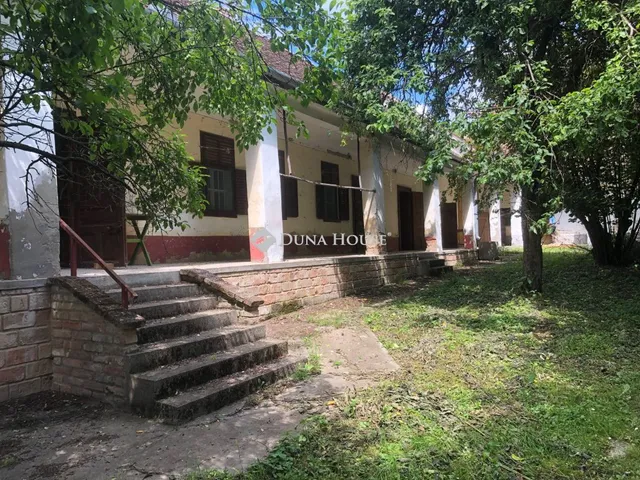 Eladó ház Ivándárda 120 nm