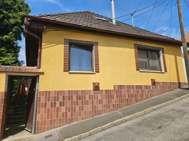 Eladó ház Pécs 120 nm