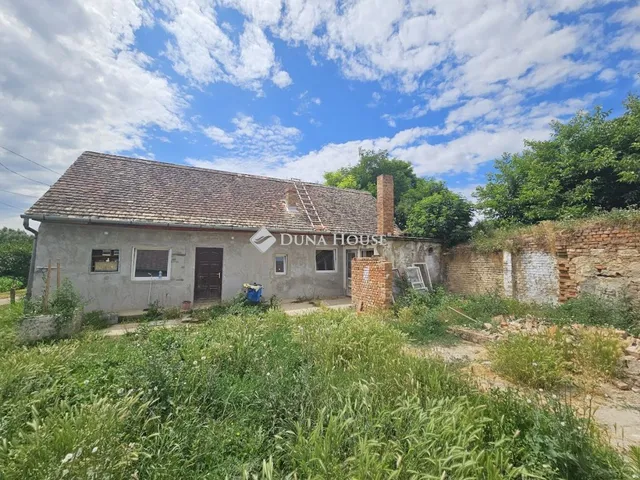 Eladó ház Újpetre 60 nm