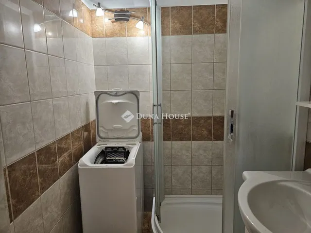 Kiadó lakás Pécs 59 nm