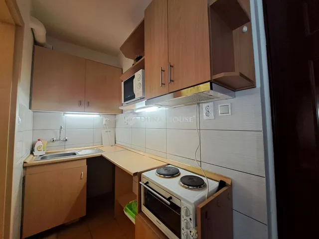 Kiadó lakás Pécs, Király utca 26 nm
