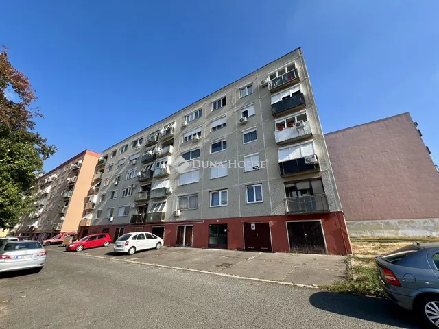 Eladó lakás Pécs, Eszék utca 54 nm