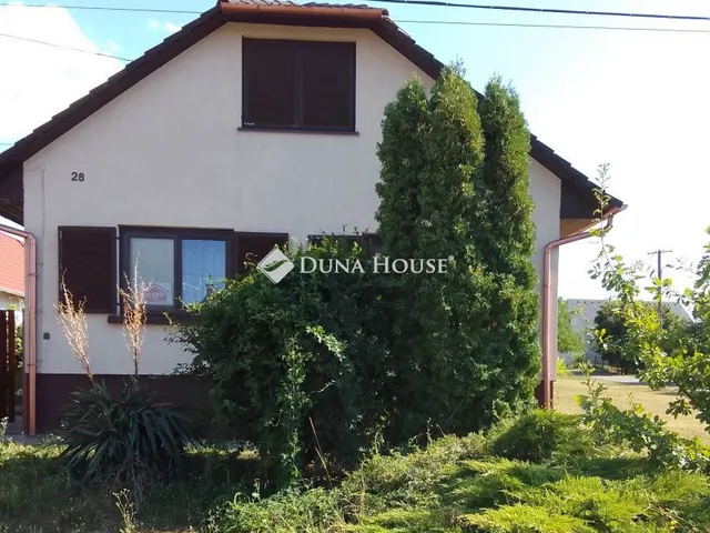Eladó ház Csátalja 90 nm