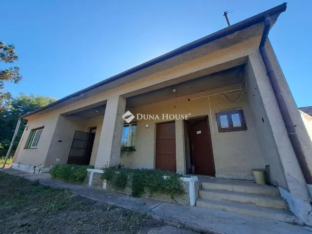 Eladó mezőgazdasági ingatlan Kásád, Külterület 66 nm