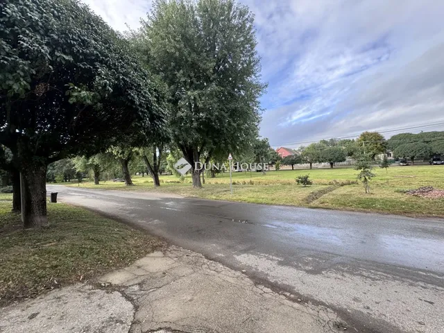 Eladó ház Pécs, Fő tér 160 nm