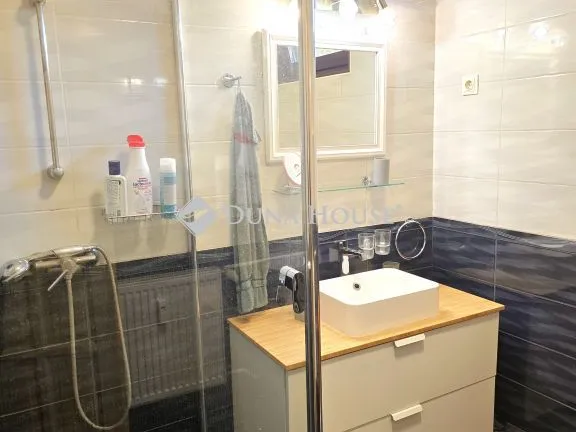 Eladó lakás Pécs 71 nm