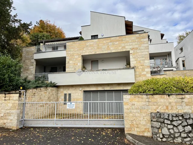 Kiadó lakás Pécs 73 nm