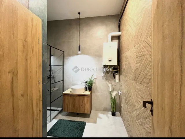 Eladó lakás Pécs 62 nm