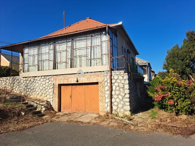 Eladó ház Szajk 131 nm