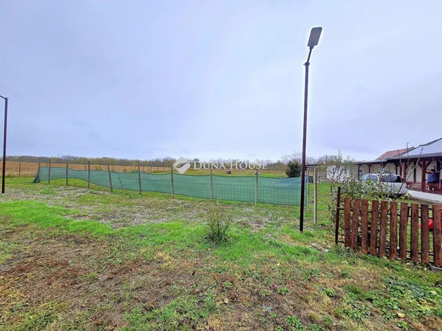 Eladó telek Görcsöny, Aszódi utca 4595 nm