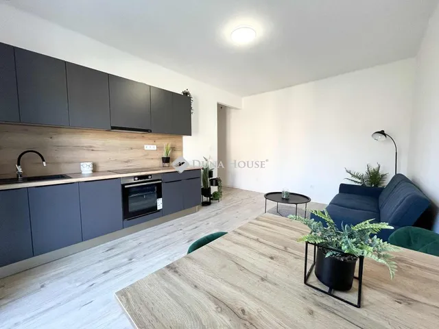 Eladó lakás Pécs 53 nm