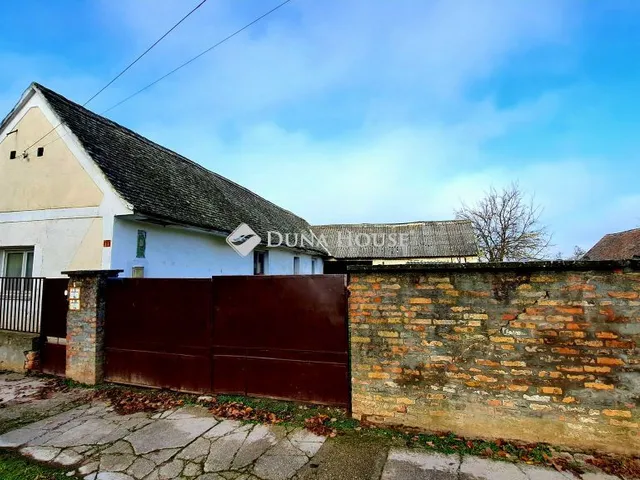 Eladó ház Nagynyárád 78 nm