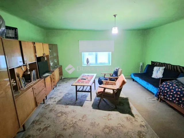 Eladó ház Nagynyárád, Kossuth Lajos utca 78 nm