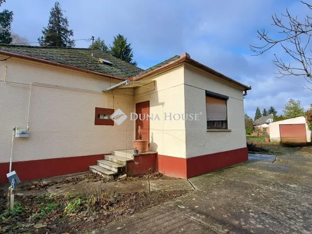 Eladó ház Bóly, Arany János utca 102 nm