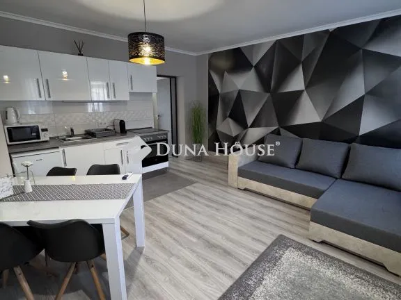 Eladó lakás Harkány, Szabadság utca 42 nm