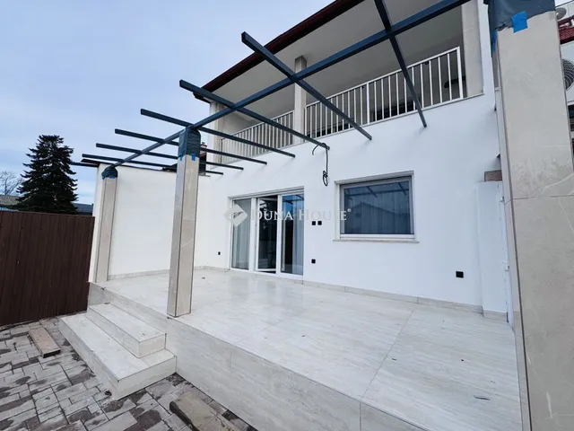 Eladó lakás Harkány, Hársfa tér 60 nm