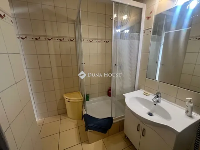 Eladó ház Pécs, Középgyükési út 62 nm