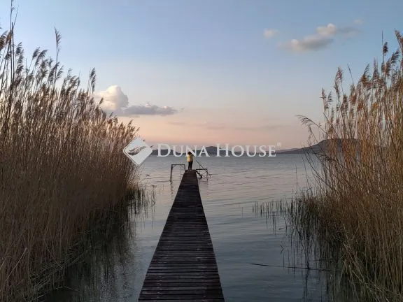 Eladó üdülő és hétvégi ház Balatonfenyves 90 nm