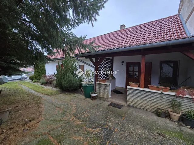 Eladó ház Nagypall, Szabadság utca 80 nm