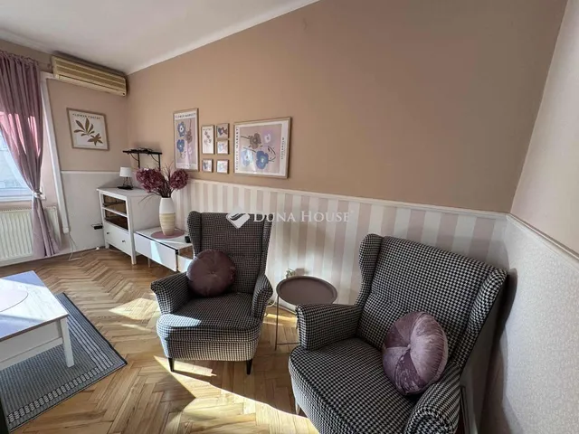 Eladó lakás Pécs 45 nm