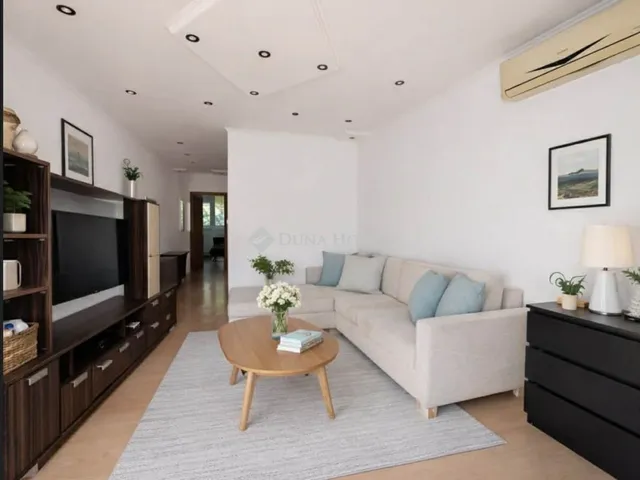 Eladó lakás Pécs, Nagy Imre út 63 nm