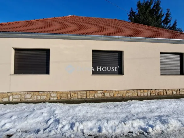 Eladó ház Töttös 129 nm