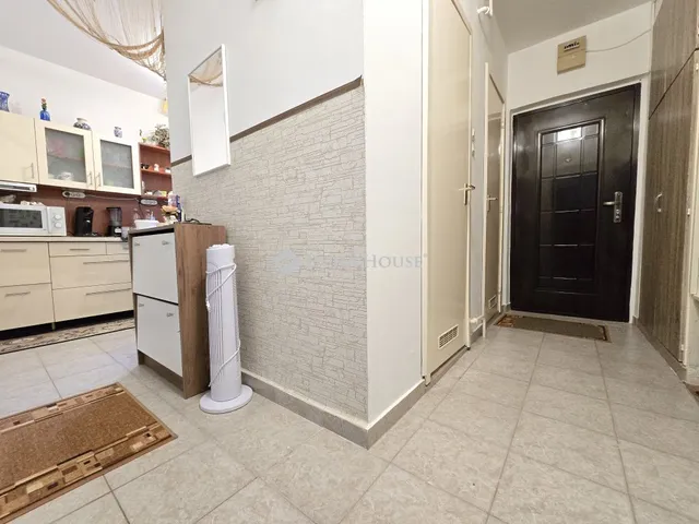 Eladó lakás Pécs, Szabó Ervin tér 52 nm