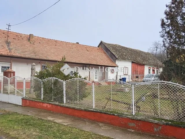 Eladó ház Geresdlak, Dózsa György utca 90 nm