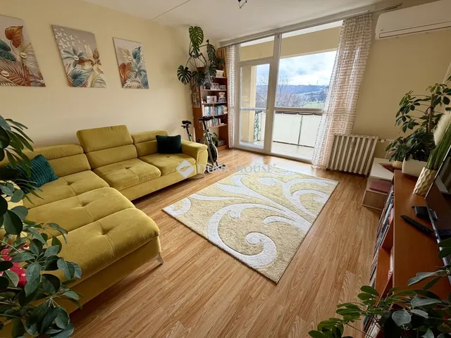 Eladó lakás Pécs 62 nm